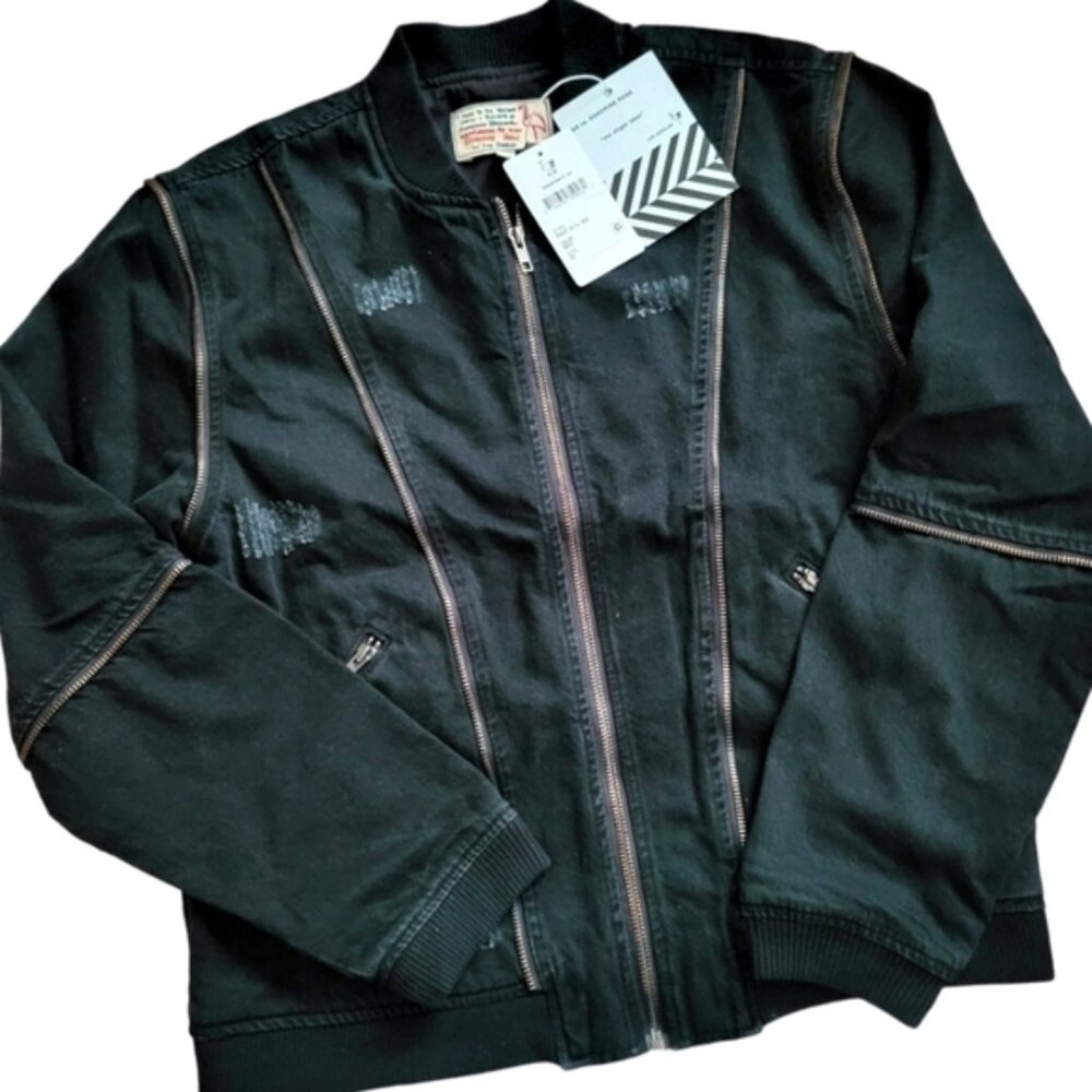 🟢$30 NWT OVERSIZED XS Sandrine Rose Denim Bomber Jacket Slightly Distessed.
